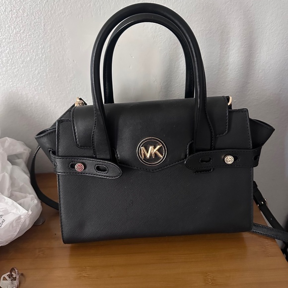 Michael kors handbag with shoulder strap - Picture 1 of 2
